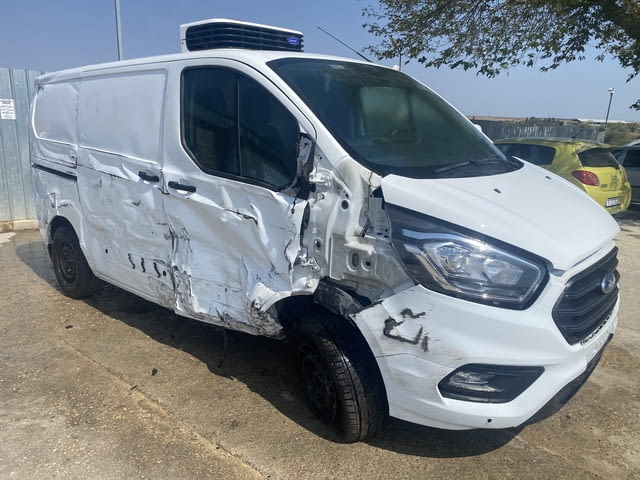 Ford Transit Custom 2.0 Eco Blue, двигател BKFB, 130 кс., 6 скорости, 180 000 км, 2019г., euro 6D, Ф - снимка 3