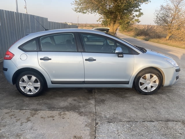 Citroen C4, 1.6i, 109 кс., 2007г., автоматик, 160000 км., отлично техническо състояние, реални килом - снимка 4