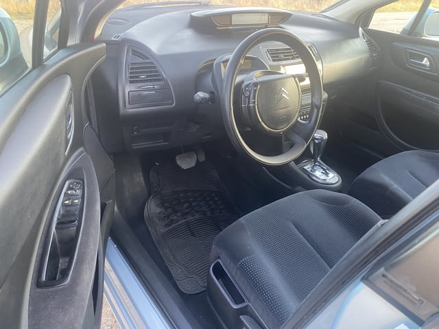 Citroen C4, 1.6i, 109 кс., 2007г., автоматик, 160000 км., отлично техническо състояние, реални килом - снимка 8