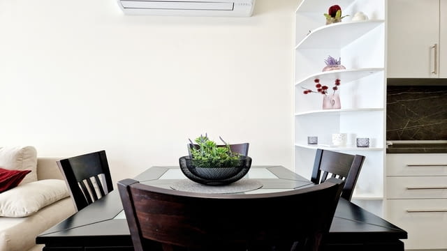 Двустаен апартамент за 5 човека за нощувки с паркинг в Комплекс Папая, Варна - снимка 4