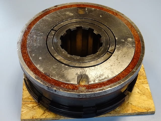 Електромагнитен съединител ЭТМ-152(2Э)(2Т) electromagnetic multi-plate clutch 24VDC - снимка 7