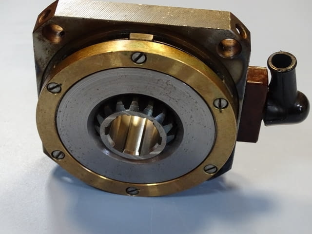 Електромагнитен съединител ETM-0.76 1А/1H (ЭТМ-0.76 1А/1H) electromagnetic multi-plate clutch 24VDC