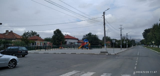 Къща с двор в с. Гильовца, общ. Несебър, village Gyulyovtsa | Houses & Villas - снимка 3