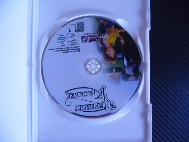 Черният красавец DVD филм състезателен кон коне конче филмче, city of Radomir - снимка 2