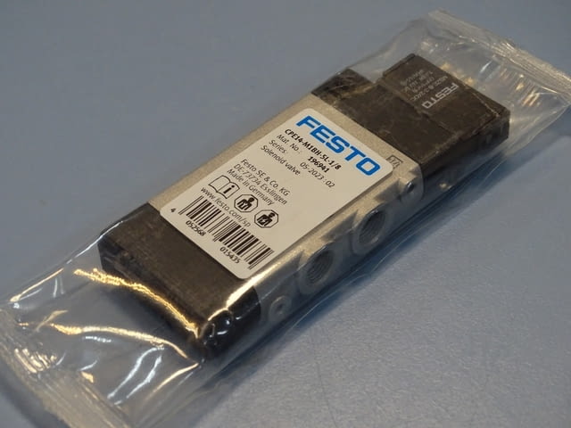 Пневматичен разпределител Festo CPE14-M1BH-5L-1/8 Solenoid Valve 24VDC - снимка 1