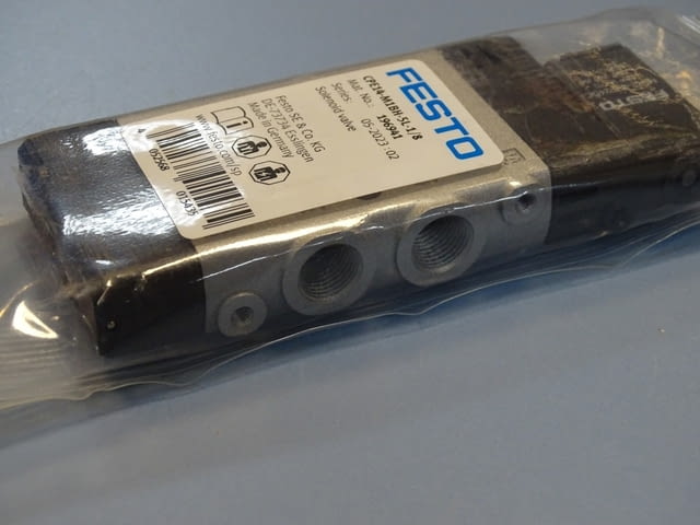 Пневматичен разпределител Festo CPE14-M1BH-5L-1/8 Solenoid Valve 24VDC - снимка 3