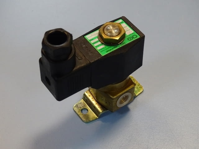 Магнет вентил CKD AB31-02-2B2HB Solenoid Valve 24VDC, град Пловдив | Промишлено Оборудване - снимка 5