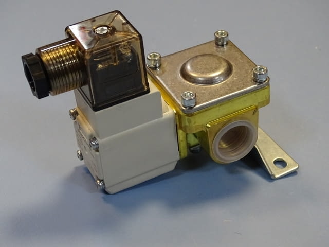 Магнет вентил SMC VXD232CZ3AAXB Solenoid Valve 24VDC, city of Plovdiv | Industrial Equipment - снимка 2