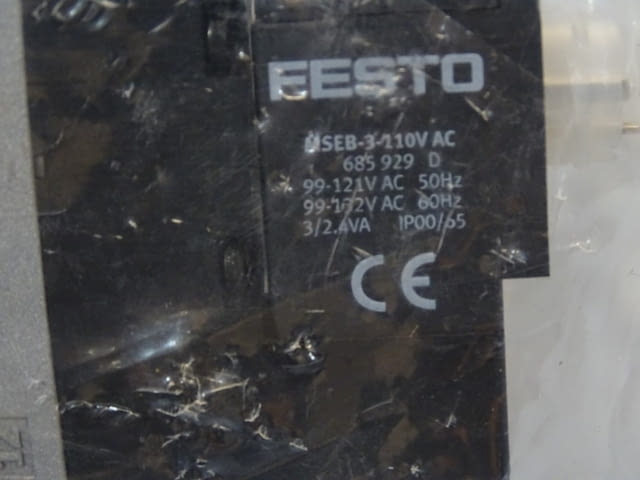 Пневматичен разпределител Festo CPE18-M2H-5J-QS-8 Solenoid Valve 110VAC - снимка 4