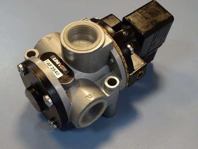 Пневматичен разпределител UNIVER AF2540 Solenoid Valve 220VAC/50Hz - снимка 5