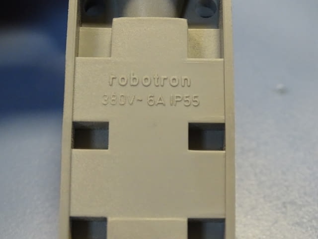 Краен изключвател VEB RFD Robotron KU1-R Limit Switch 6A 380V - снимка 4