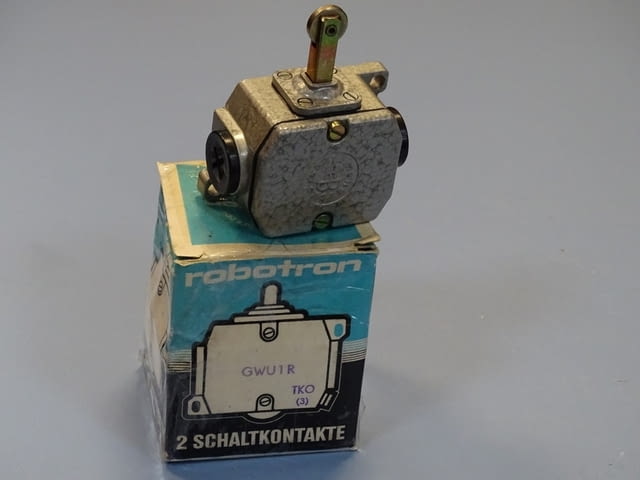 Краен изключвател VEB Robotron GWU1R Limit Switch 6A 500VAC, city of Plovdiv - снимка 11