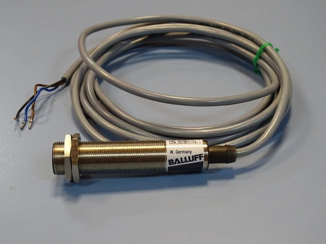 Фотоелектрически ифрачервен датчик Balluff BOS 18M-PS-1XA-AO-C Photoelectric sensor 10-30VDC - снимка 2