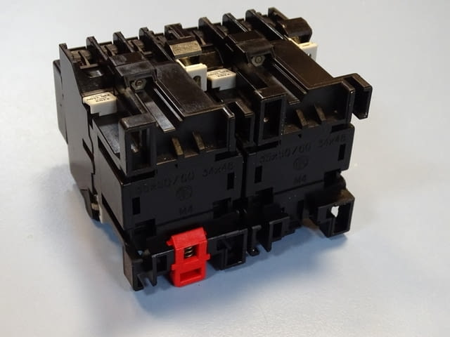 Контактор Telemecanique CA2-DK122.A65 contactor auxiliari 10A 220/240V - снимка 6