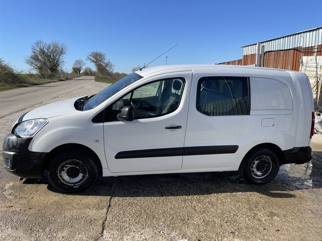 Peugeot Partner 1.6 BliueHDi, 100 ph., 5 sp., engine BHY, 136 000 km, 2018, euro 6B, Пежо Партнер 1. - снимка 2