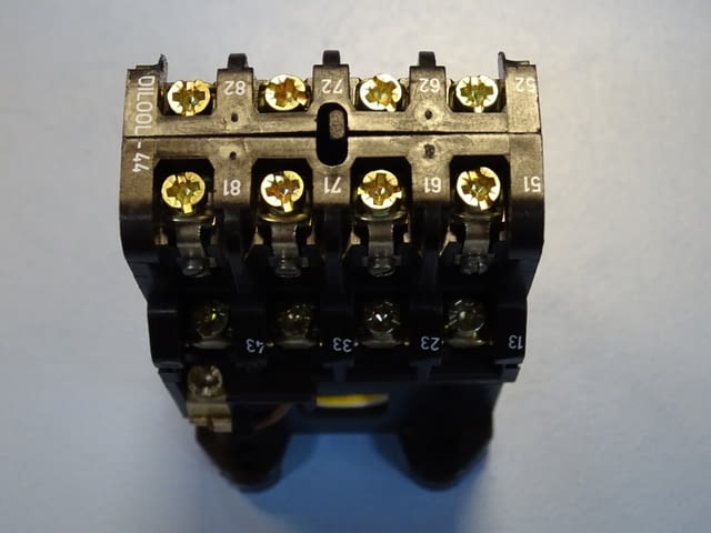 Контактор Klockner-Moeller DIL 00L-44 universal contactor relay 220/240V - снимка 4