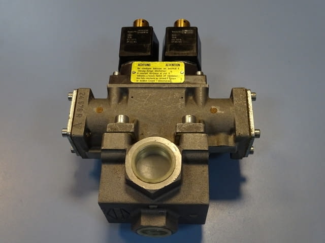 Пневматичен разпределител за преси HERION 24724030801 Pneumatic Valve - снимка 7