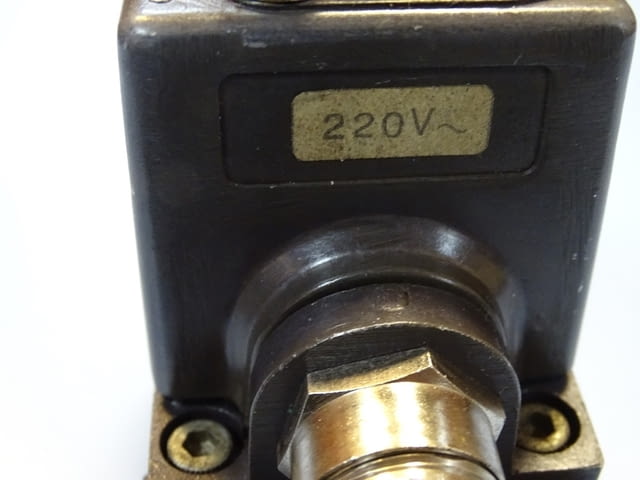 Пневматичен разпределител HERION 26511C69 Single Solenoid Valve 220V/50Hz G1/2 - снимка 7