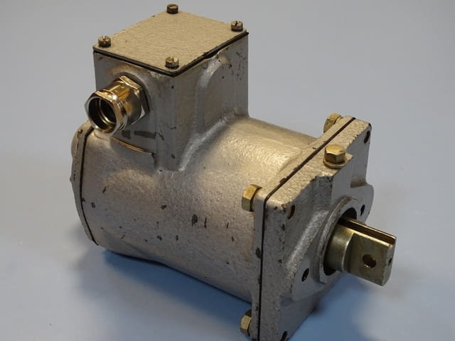 Ел. магнит VEB(B)ELTROMA GANM/S solenoid 100VAC 50Hz, град Пловдив | Промишлено Оборудване - снимка 1