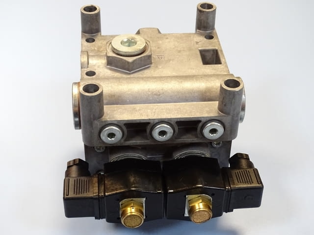 Пневматичен разпределител HERION XSZ 20/2493000 Solenoid Valve 24VDC G3/4 - снимка 11