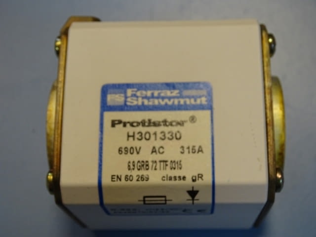 Предпазител Ferraz Shawmut Protistor H301330 Fuses 6.9GRB72TTF0315 315A 690VAC - снимка 5