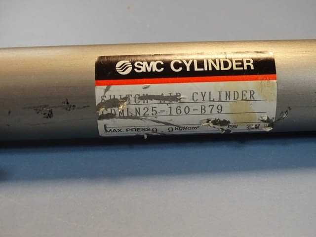 Пневматичен цилиндър SMC 10-CDMLN25-160-B79 switch air cylinder - снимка 2