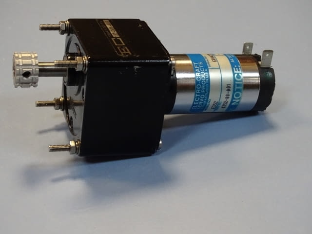 Мотор редуктор Electro-Craft E352 Gear Motor P/N EC352-001-403 - снимка 2