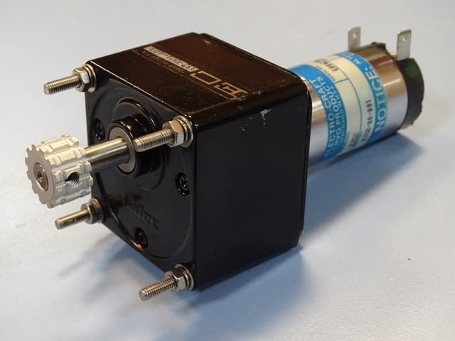 Мотор редуктор Electro-Craft E352 Gear Motor P/N EC352-001-403 - снимка 11