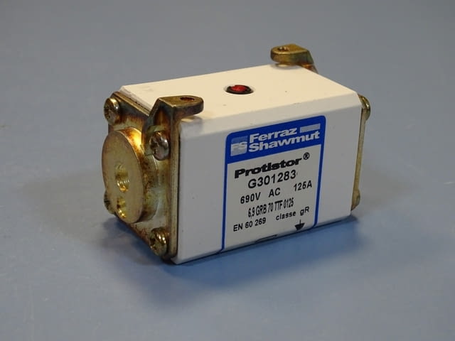 Предпазител Ferraz Shawmut Protistor G301283 Fuses 6.9GRB70TTF0125 125A 690VAC - снимка 1