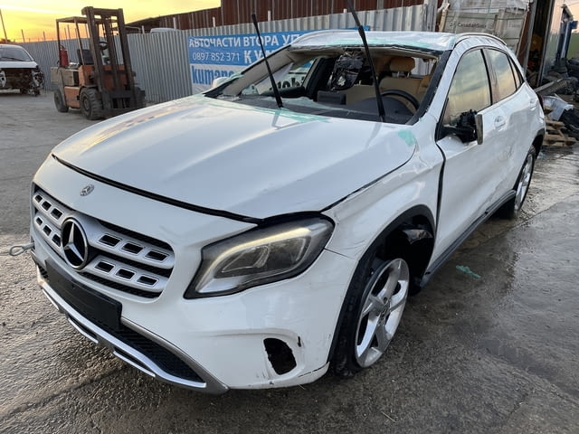 Mercedes GLA 180 X156, двигател 270910, автоматик, 122 кс.., 60 000 km., 2020, euro 6D, Мерцедес ГЛА - снимка 3