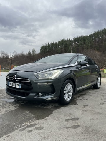 Citroen DS5 1.6e-HDI-114к.с. 140000км. Дизел, Автоматична, Хечбек - град Троян | Автомобили / Джипове - снимка 3