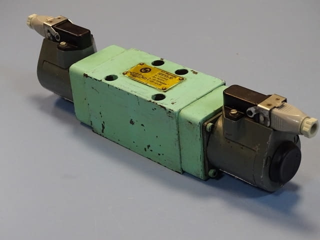 Хидравличен разпределител Hydraulik Ring SEE5S-10 solenoid valve 24VDC - снимка 3