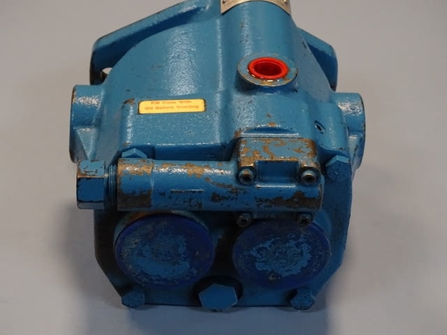 Хидравлична помпа Vickers PVB15RSY31C11 Hydraulic piston pump - снимка 4