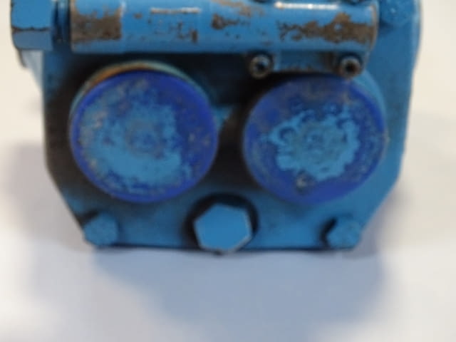 Хидравлична помпа Vickers PVB15RSY31C11 Hydraulic piston pump - снимка 5