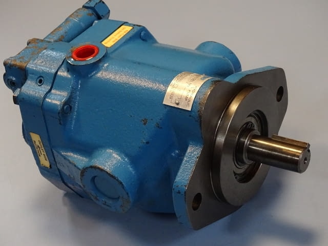 Хидравлична помпа Vickers PVB15RSY31C11 Hydraulic piston pump - снимка 11