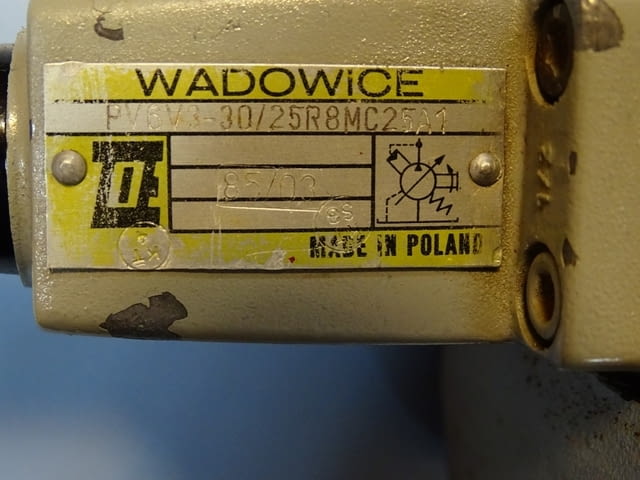 Хидравлична помпа WADOWICE PV6V3-30/24R8MC25A1 Hydraulic pump - снимка 3