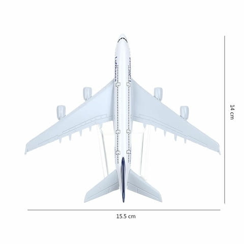 Еърбъс 380 самолет модел макет Lufthansa метален A380 летище, city of Radomir - снимка 6