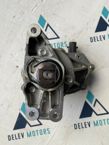 222A0-37025 Valvematic от Toyota Corolla 1.6 VVTii ZRE210, 132 кс., двигател 1ZR-FAE - снимка 1