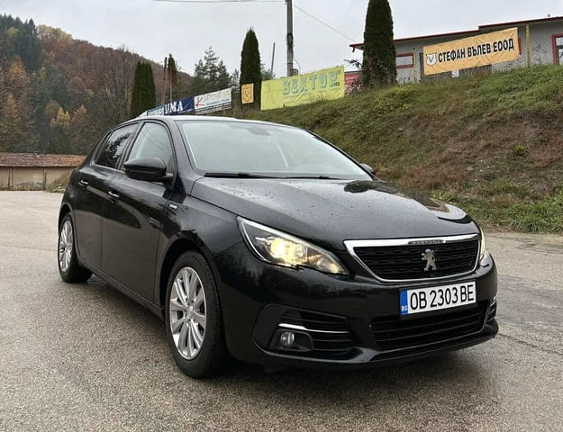 Peugeot 308 1.5BlueHDI -131к.с. 65000км. Diesel, Automatic, Hatchback - city of Troyan | Cars & SUV - снимка 3