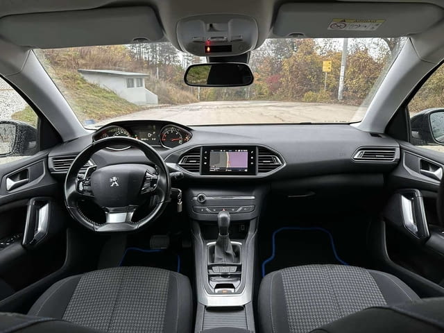 Peugeot 308 1.5BlueHDI -131к.с. 65000км. Diesel, Automatic, Hatchback - city of Troyan | Cars & SUV - снимка 8