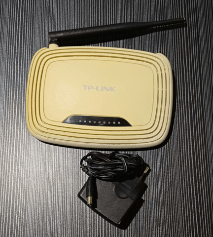 Рутер TP-Link TL-WR740N - град Шумен | Други - снимка 1