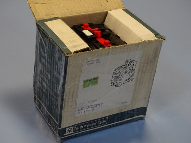 Контактор Telemecanique LC1-D633 M7 contactor 80A 220V/50Hz, city of Plovdiv - снимка 8