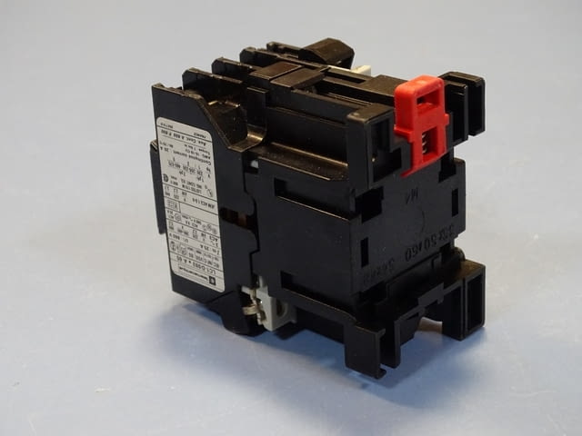 Контактор Telemecanique LC1D093BA65 contactor 25A 24V/50Hz, city of Plovdiv - снимка 4