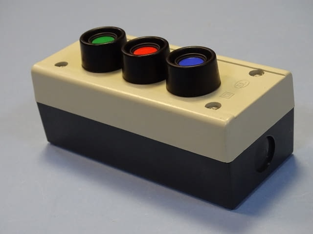 Бутониера 3-бутона Klockner-Moeller 099612, city of Plovdiv | Industrial Equipment - снимка 4