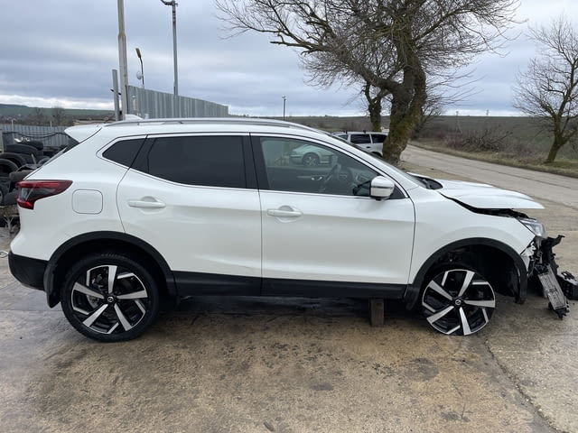 Nissan Qashqai 1.3 DIG-T двигател HR13DDT 160 кс. автоматик, панорама, 2019 г., 70 000 km, Нисан Каш - снимка 1