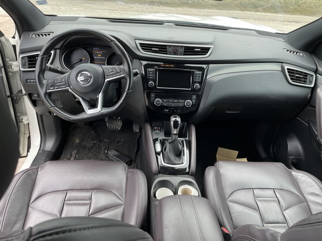 Nissan Qashqai 1.3 DIG-T двигател HR13DDT 160 кс. автоматик, панорама, 2019 г., 70 000 km, Нисан Каш - снимка 8