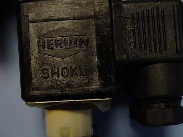 Пневматичен разпределител SHOKU-HERION 5BC-04F solenoid valve 100VAC - снимка 8