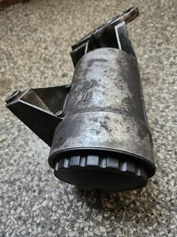 Маслен радиатор двигателно масло Renault Espace Master Trafic - снимка 2