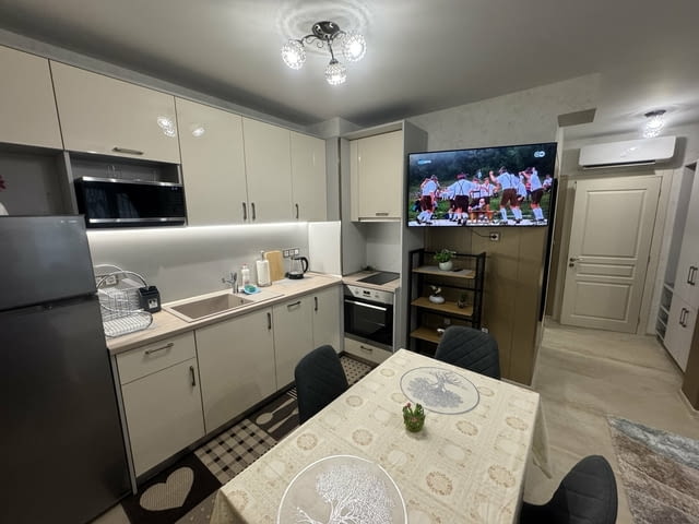 Първи наематели! едностаен, модерен. до общината, city of Varna | Apartments - снимка 7