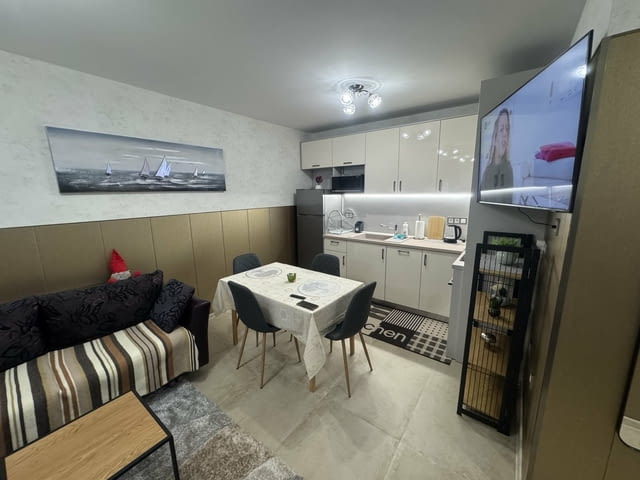 Първи наематели! едностаен, модерен. до общината, city of Varna | Apartments - снимка 8